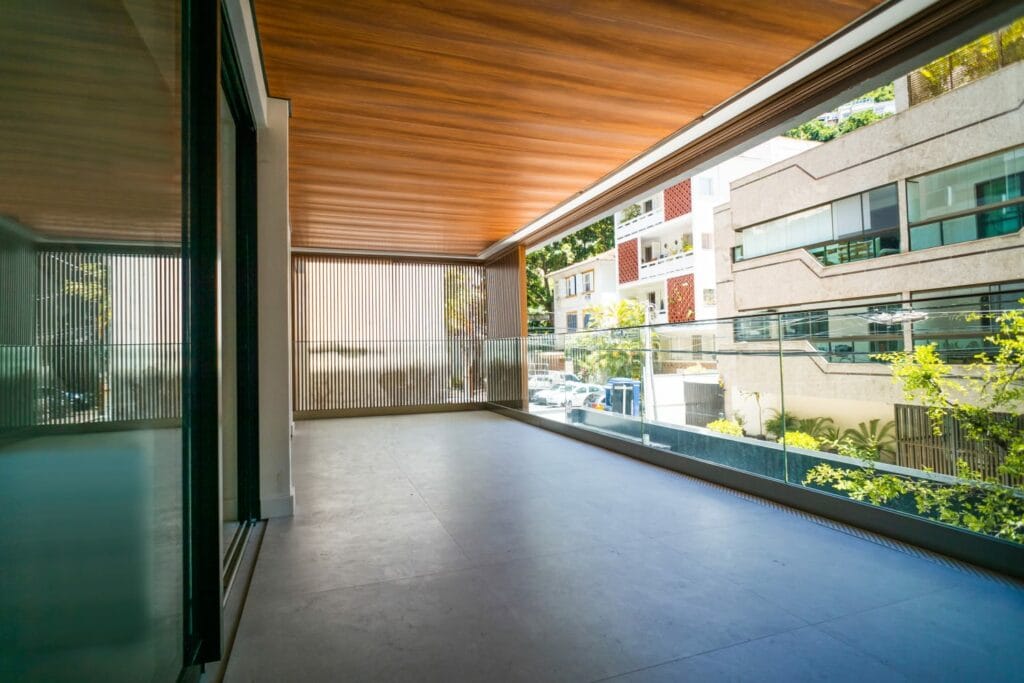 Five Lagoa Premium Houses