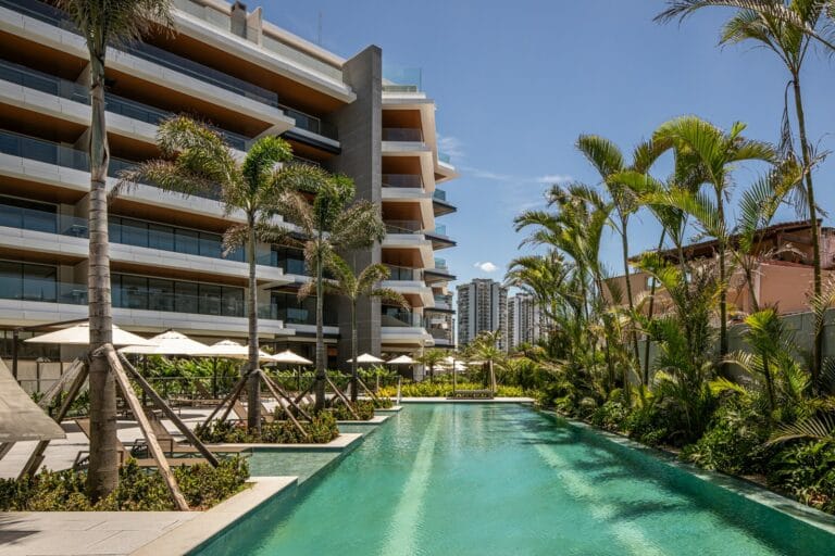 Cyano Exclusive Residences