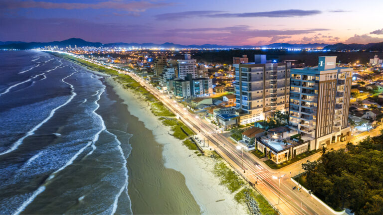 Oppaline Tower Gravatá