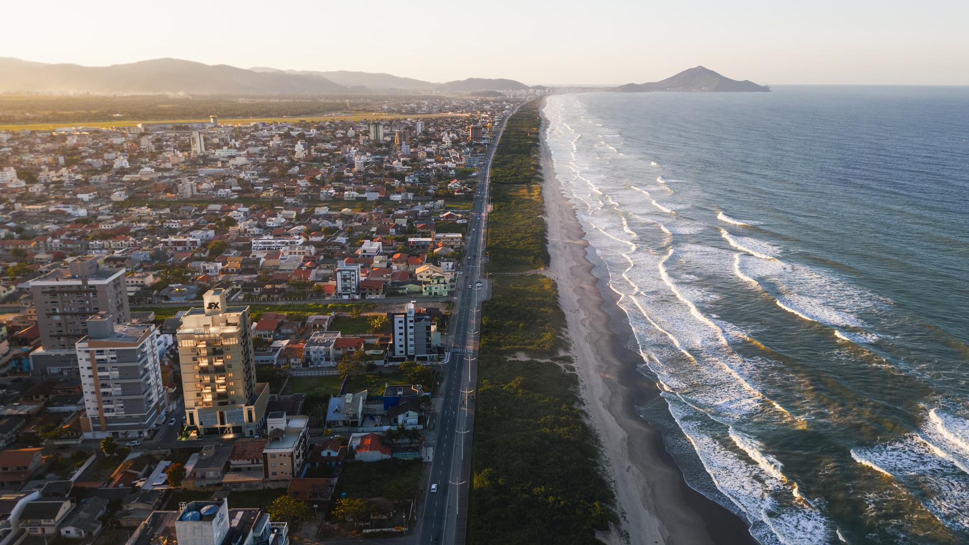Artur Polonio Russi Centro Navegantes