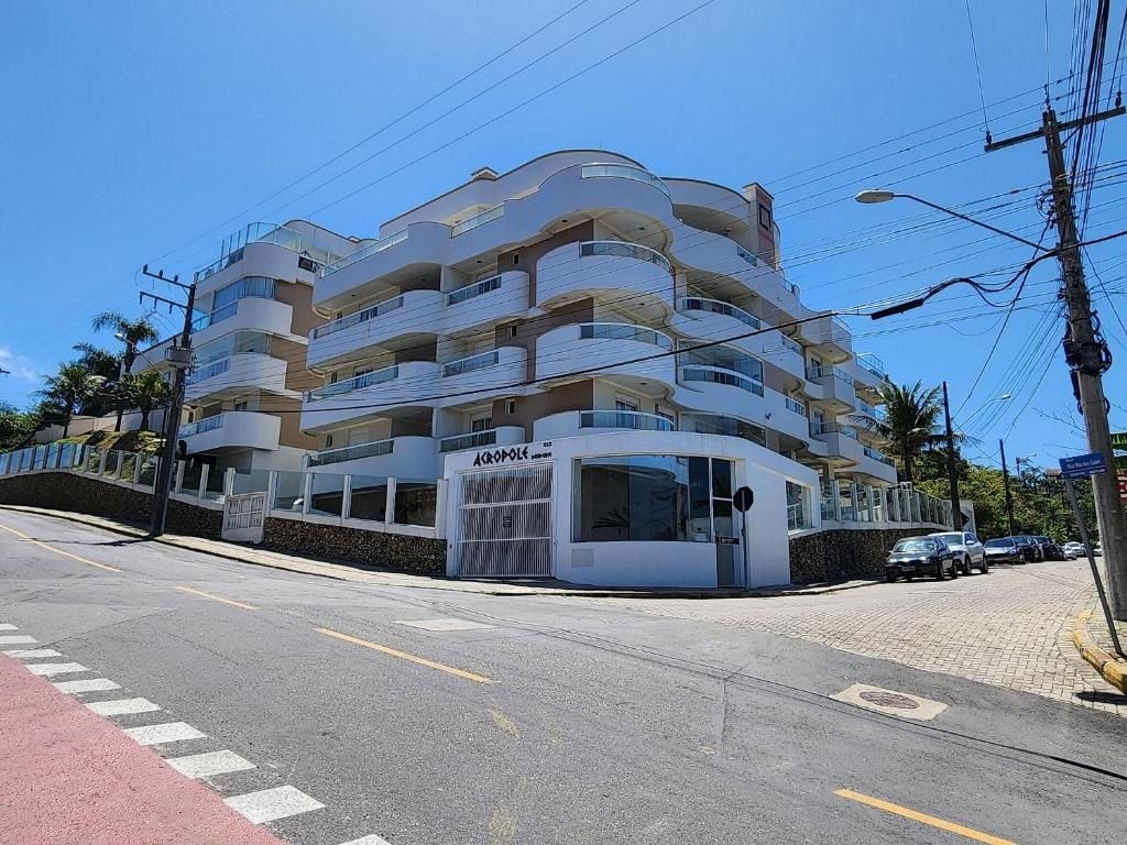 Acropole Residence Bombinhas