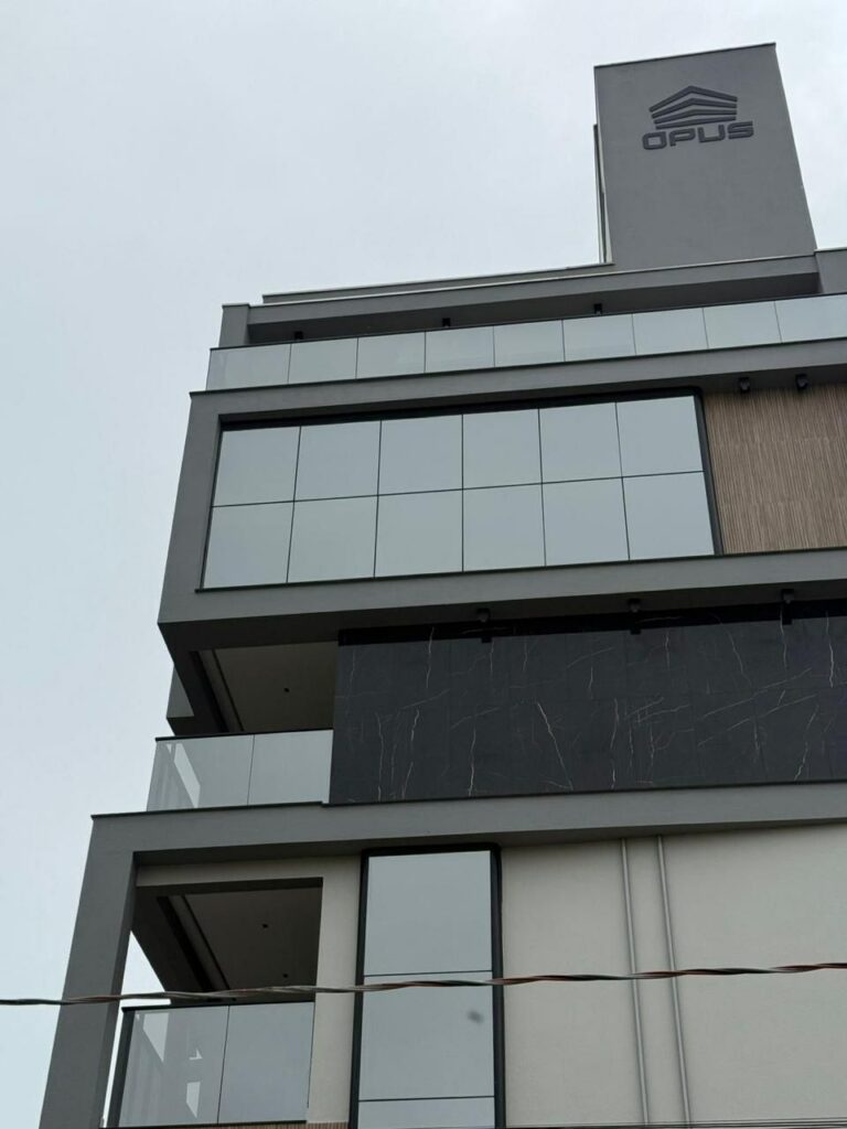 Lago de Brienz Residencial Bombinhas