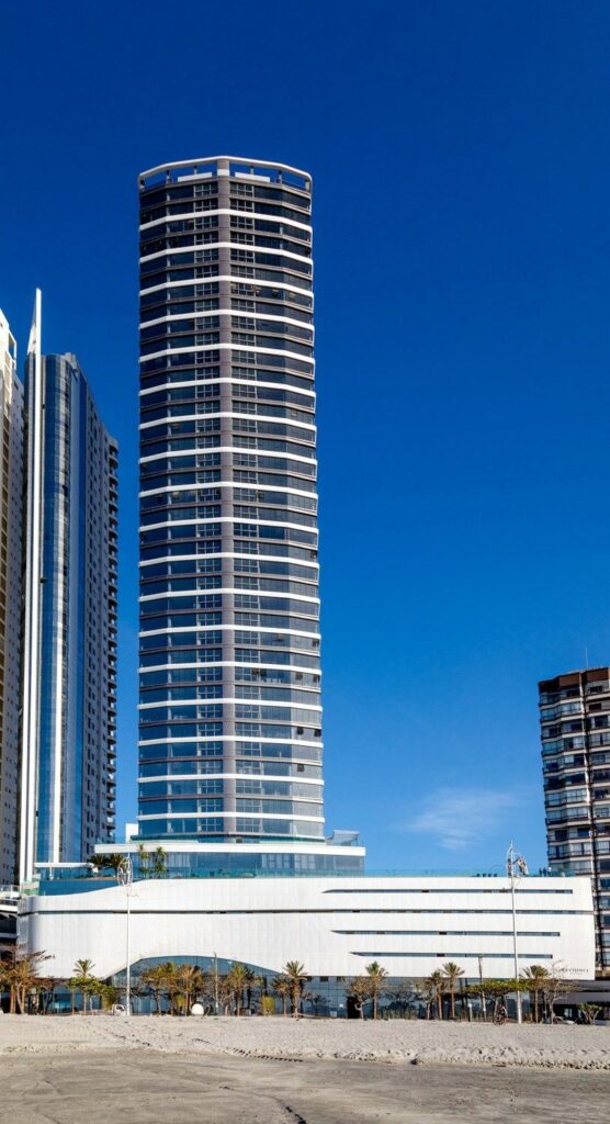 Pharos Balneário Camboriú